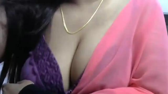 Image 3 of neena_hot Stream on Chaturbate on 12 months ago
