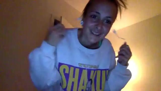 Image 2 of neighborbestie Stream on Chaturbate on 20 months ago