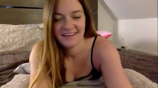 Image 3 of neighbors18 Stream on Chaturbate on 1 month ago