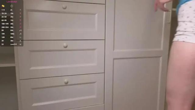 Image 8 of neli_elinek Stream on Chaturbate on 25 days ago