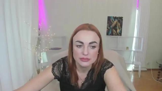 Image 7 of nell_blum Stream on Chaturbate on 12 months ago