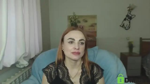 Image 8 of nell_blum Stream on Chaturbate on 12 months ago