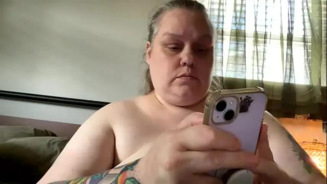Image 3 of nellatlas Stream on Chaturbate on 1 month ago