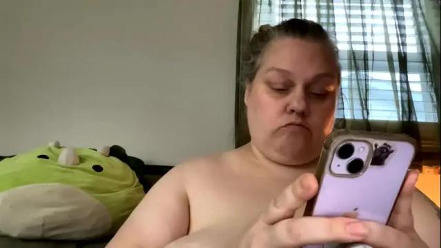 Image 3 of nellatlas Stream on Chaturbate on 28 days ago