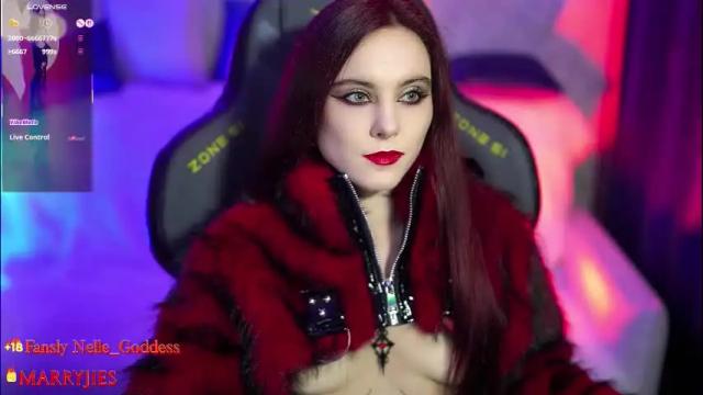 Image 4 of nelle_ Stream on Chaturbate on 2 months ago