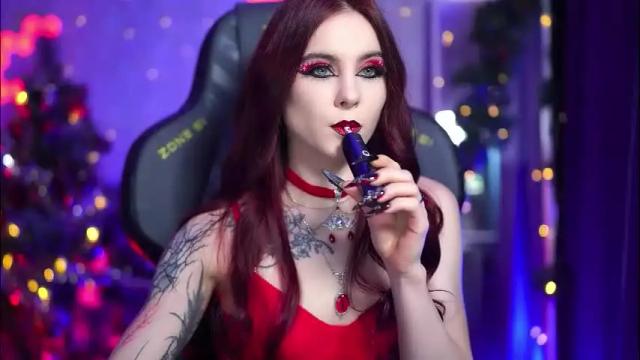 Image 2 of nelle_ Stream on Chaturbate on 29 days ago