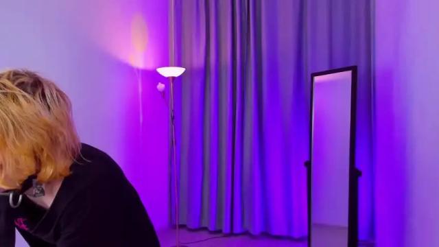Image 10 of nelly_mur Stream on Chaturbate on 19 months ago