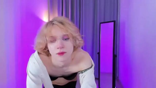 Image 12 of nelly_mur Stream on Chaturbate on 19 months ago