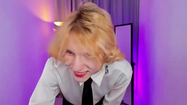 Image 10 of nelly_mur Stream on Chaturbate on 19 months ago