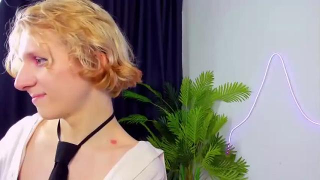 Image 2 of nelly_mur Stream on Chaturbate on 19 months ago