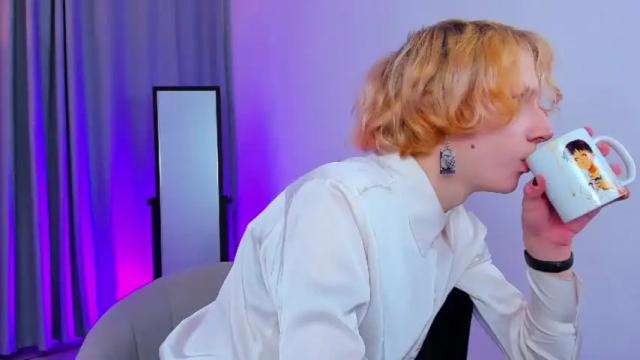 Image 6 of nelly_mur Stream on Chaturbate on 18 months ago