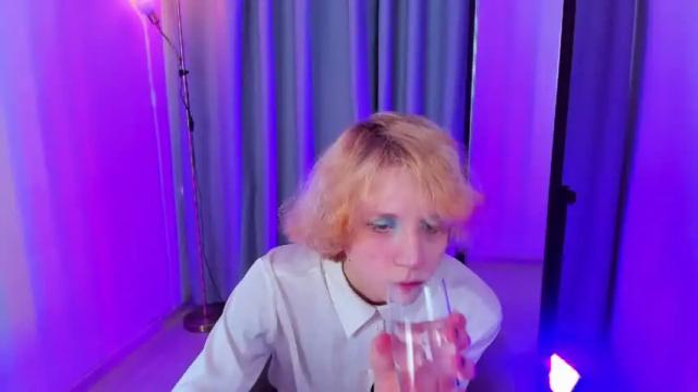 Image 2 of nelly_mur Stream on Chaturbate on 18 months ago