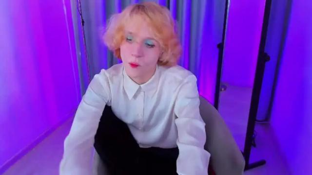 Image 7 of nelly_mur Stream on Chaturbate on 18 months ago