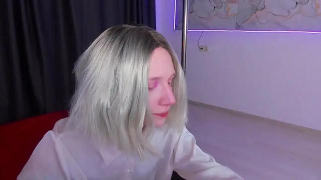 Image 3 of nelly_mur Stream on Chaturbate on 18 months ago