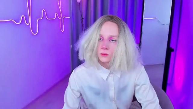 Image 4 of nelly_mur Stream on Chaturbate on 18 months ago