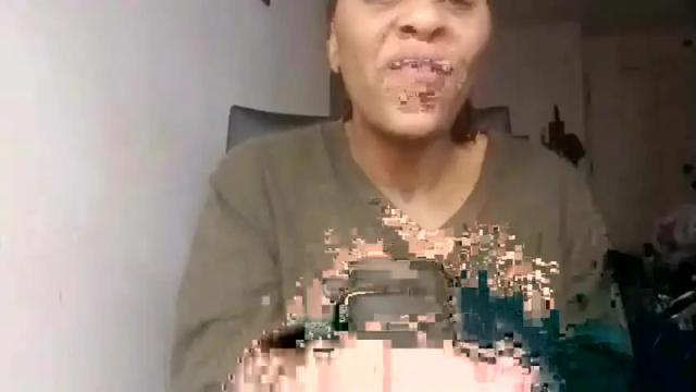 Image 12 of nellybootybash Stream on Chaturbate on 15 months ago