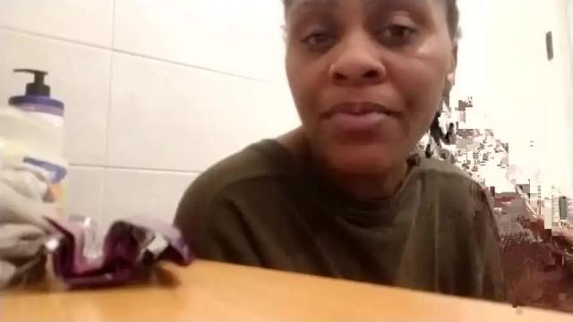 Image 10 of nellybootybash Stream on Chaturbate on 15 months ago