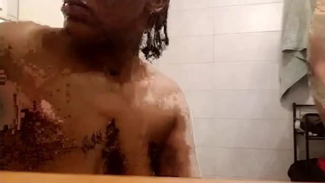 Image 2 of nellybootybash Stream on Chaturbate on 15 months ago