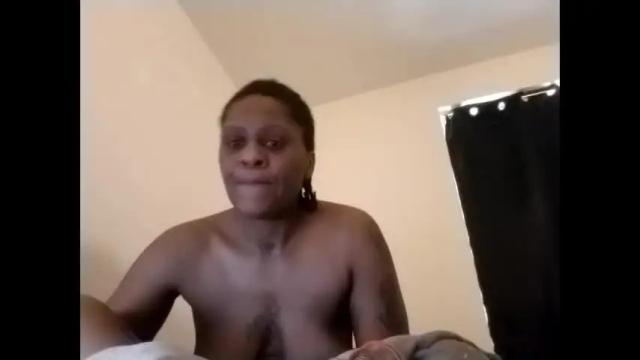 Image 2 of nellybootybash Stream on Chaturbate on 15 months ago