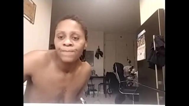 Image 8 of nellybootybash Stream on Chaturbate on 15 months ago
