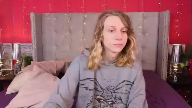 Image 2 of nellystarrr Stream on Chaturbate on 5 months ago