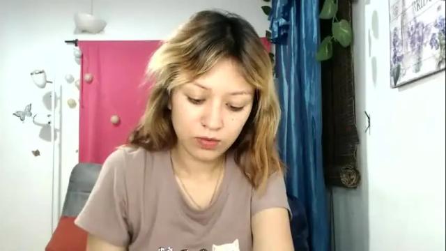 Image 10 of nena_lov Stream on Chaturbate on 16 days ago