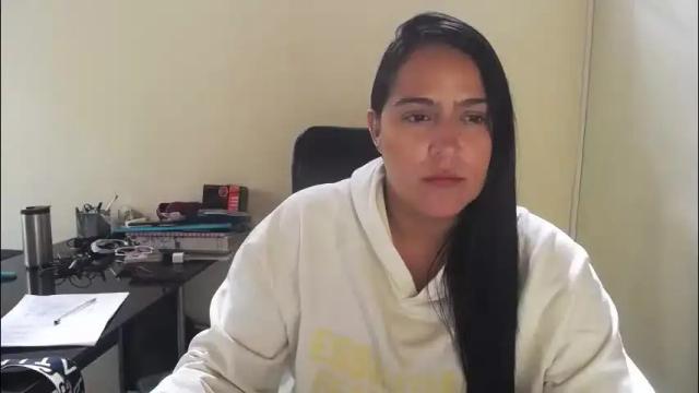 Image 3 of neny445 Stream on Chaturbate on 1 month ago