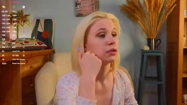 Image 11 of neon_lexi Stream on Chaturbate on 1 month ago