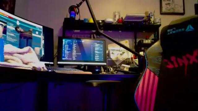 Image 10 of neongoblinry Stream on Chaturbate on 1 month ago