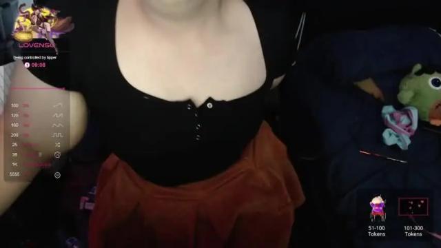 Image 10 of neonneon2601 Stream on Chaturbate on 19 months ago