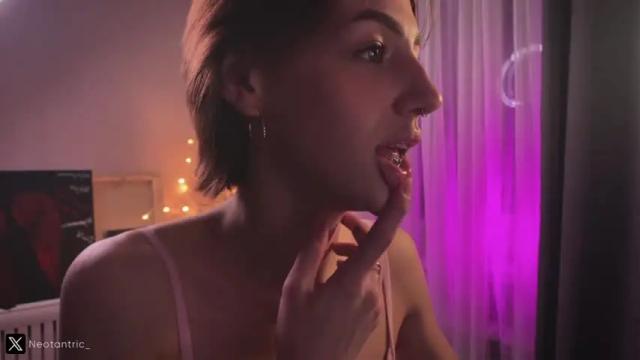 Image 2 of neotantric Stream on Chaturbate on 19 months ago