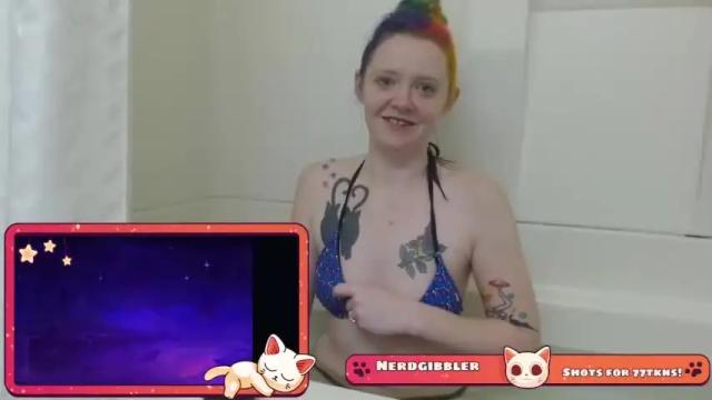 Image 10 of nerdgibbler Stream on Chaturbate on 18 months ago