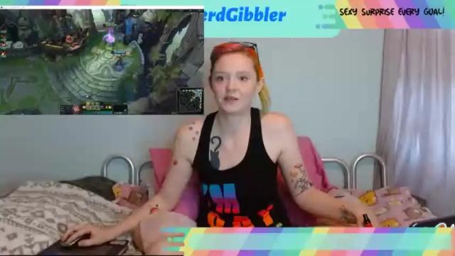 Image 8 of nerdgibbler Stream on Chaturbate on 17 months ago