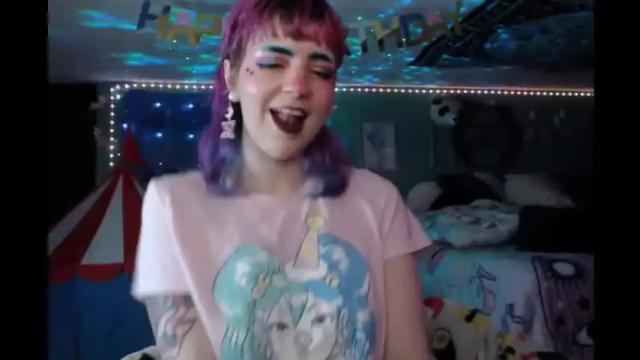 Image 8 of nerdy_squirty Stream on Chaturbate on 7 months ago