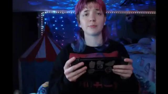 Image 2 of nerdy_squirty Stream on Chaturbate on 15 months ago
