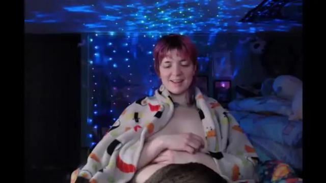 Image 4 of nerdy_squirty Stream on Chaturbate on 14 months ago