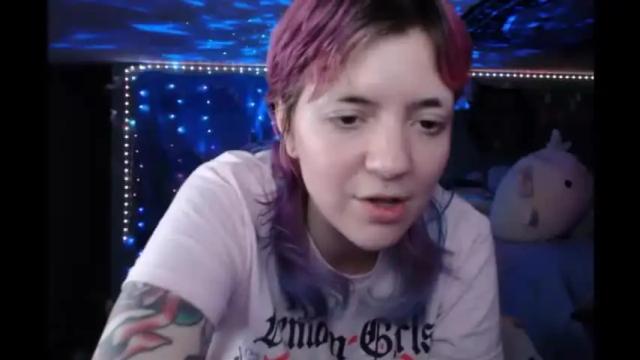 Image 10 of nerdy_squirty Stream on Chaturbate on 13 months ago