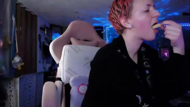 Image 4 of nerdy_squirty Stream on Chaturbate on 1 month ago