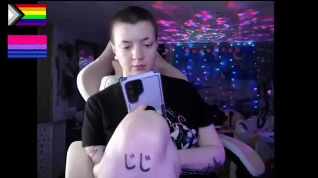 Image 2 of nerdy_squirty Stream on Chaturbate on 5 days ago
