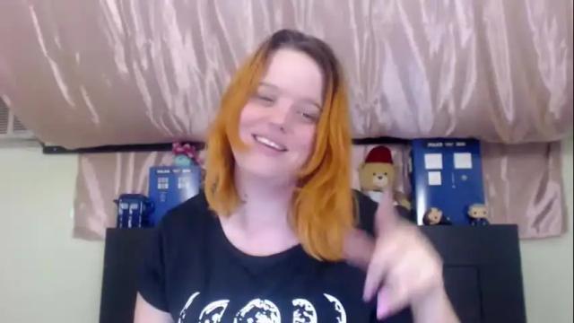 Image 2 of nerdyzoey420 Stream on Chaturbate on 18 months ago