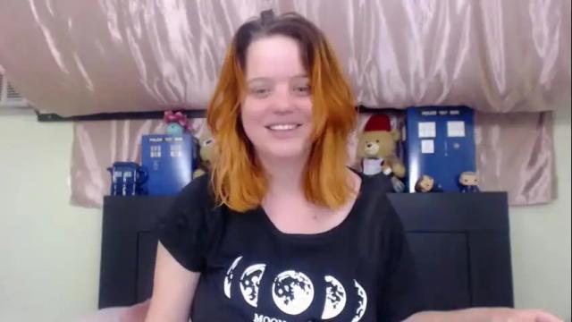 Image 6 of nerdyzoey420 Stream on Chaturbate on 18 months ago
