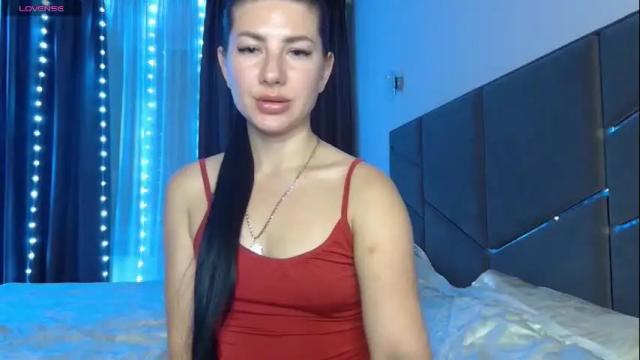 Image 3 of nessystar Stream on Chaturbate on 1 month ago