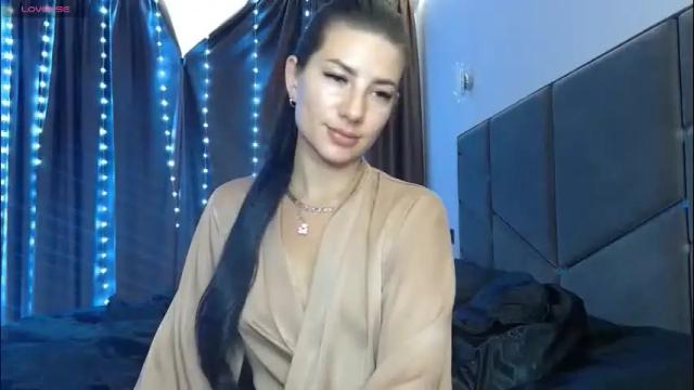 Image 4 of nessystar Stream on Chaturbate on 3 months ago