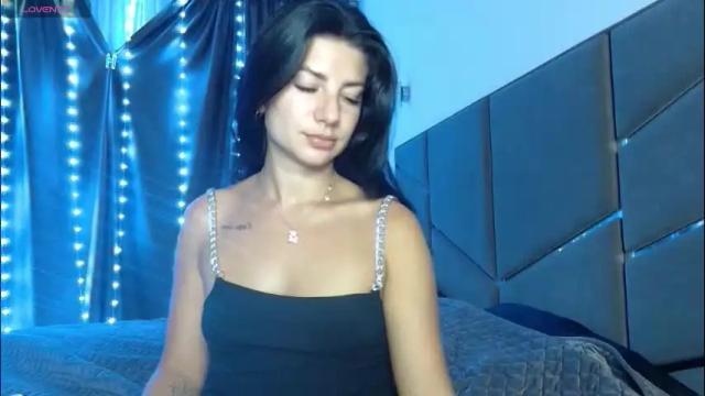 Image 8 of nessystar Stream on Chaturbate on 2 months ago