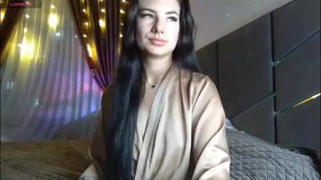 Image 10 of nessystar Stream on Chaturbate on 2 months ago