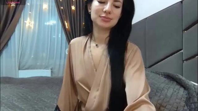 Image 3 of nessystar Stream on Chaturbate on 1 month ago