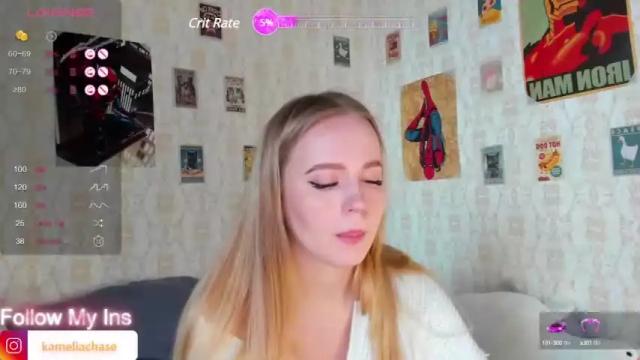 Image 2 of new_kamelia Stream on Chaturbate on 13 months ago