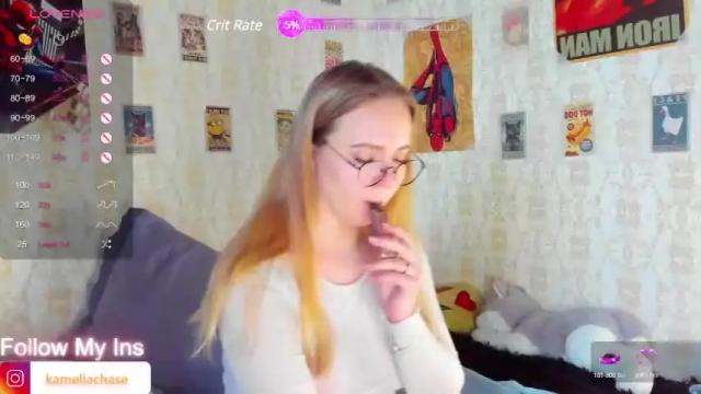 Image 3 of new_kamelia Stream on Chaturbate on 13 months ago