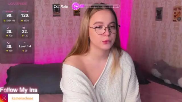 Image 4 of new_kamelia Stream on Chaturbate on 12 months ago