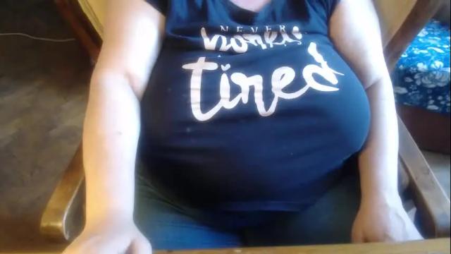 Image 3 of new_milf Stream on Chaturbate on 5 days ago